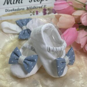 White sky bow for girls